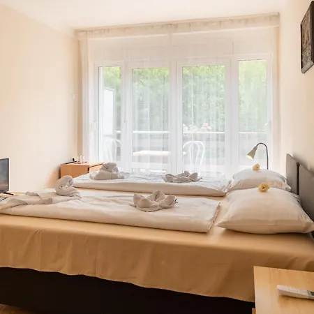 Sylvia Haz Hotel Tihany Exterior photo