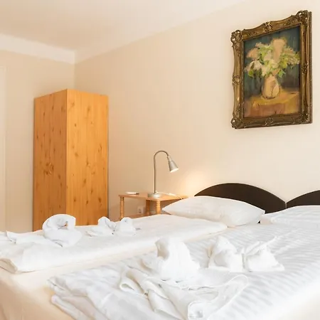 Sylvia Haz Hotel Tihany Exterior photo