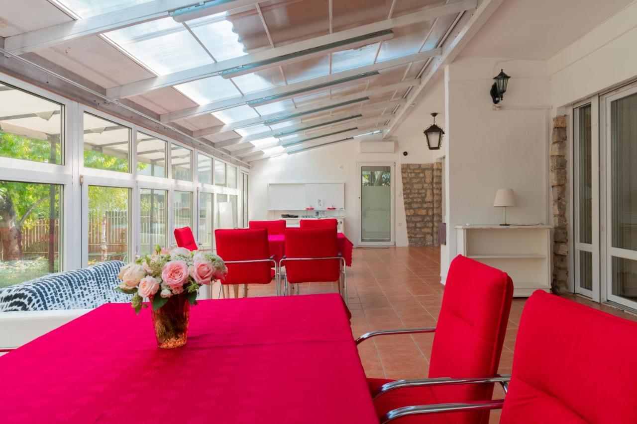 Sylvia Haz Guest house *